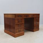 1774&nbsp;6375&nbsp;Skrivbord